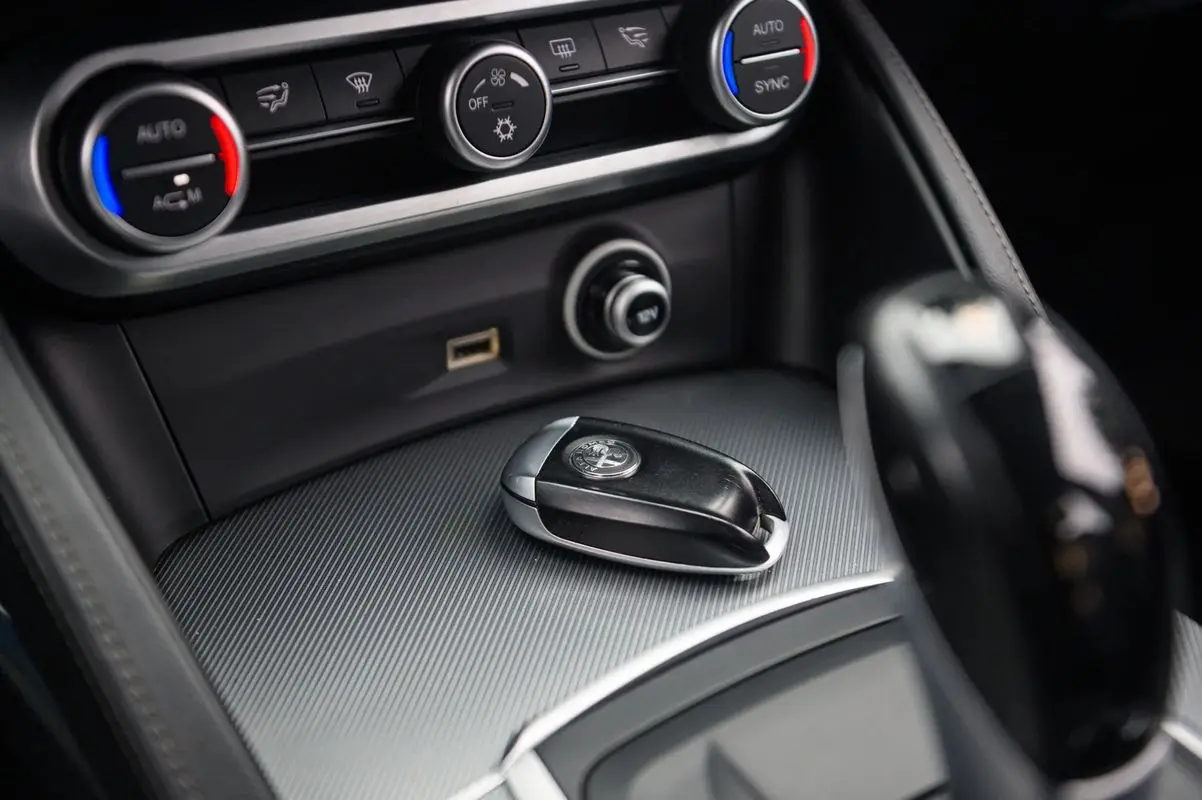 Alfa Romeo Stelvio 2.2 D Super AT8 Q4 35