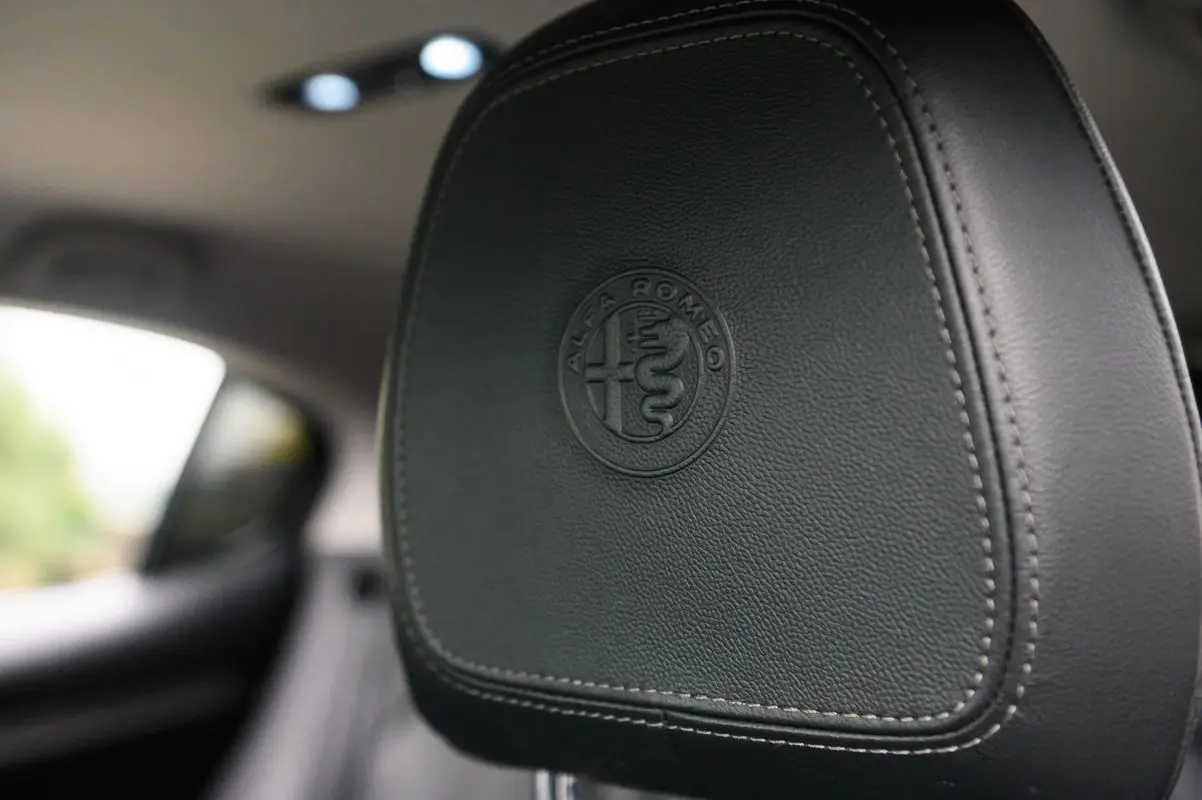 Alfa Romeo Stelvio 2.2 D Super AT8 Q4 53