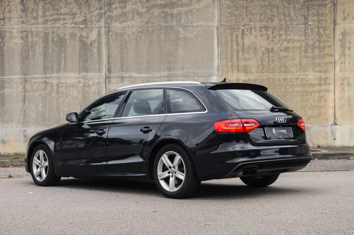 Audi A4 Avant 2.0 TDI Business Line S-line 5