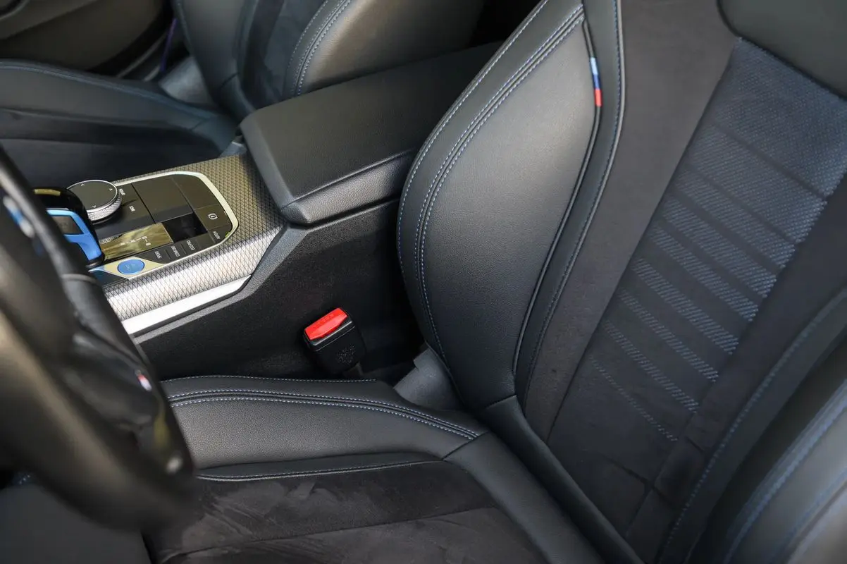 BMW i4 eDrive35 Gran Coupe M Sport 23