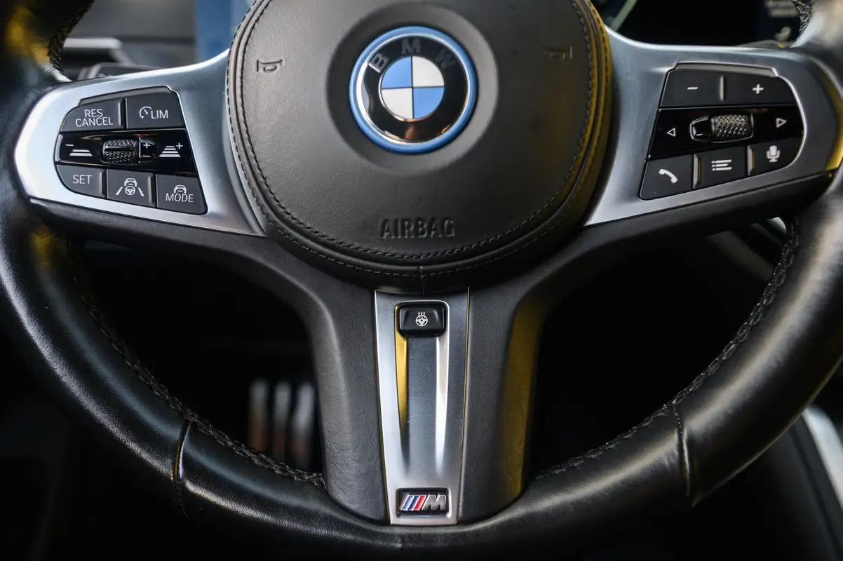 BMW i4 eDrive35 Gran Coupe M Sport 33