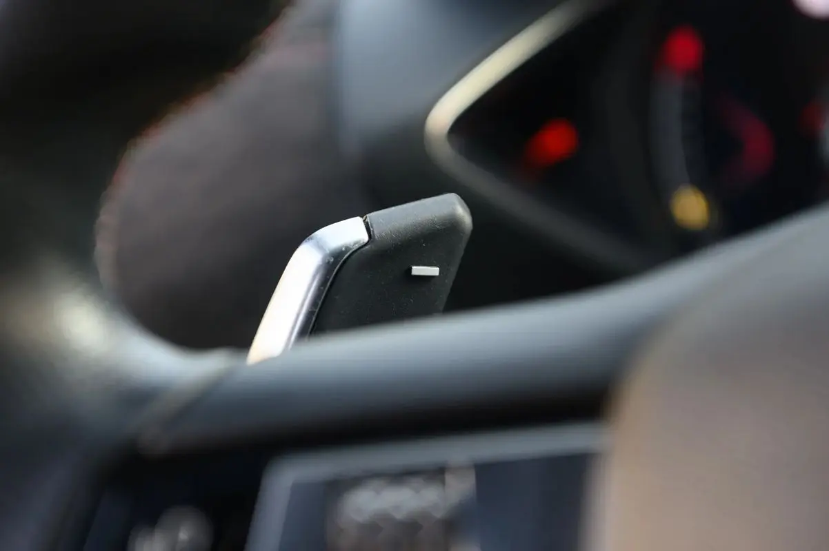 DS DS3 Crossback 1.2 PureTech Performance Line EAT8 27