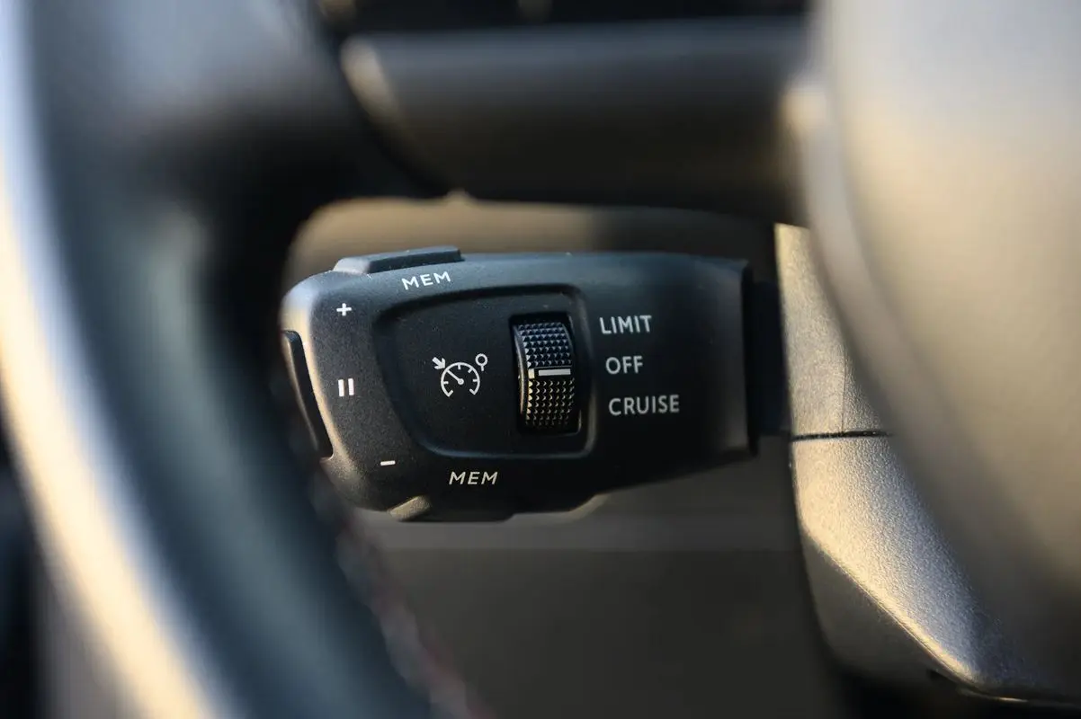 DS DS3 Crossback 1.2 PureTech Performance Line EAT8 29