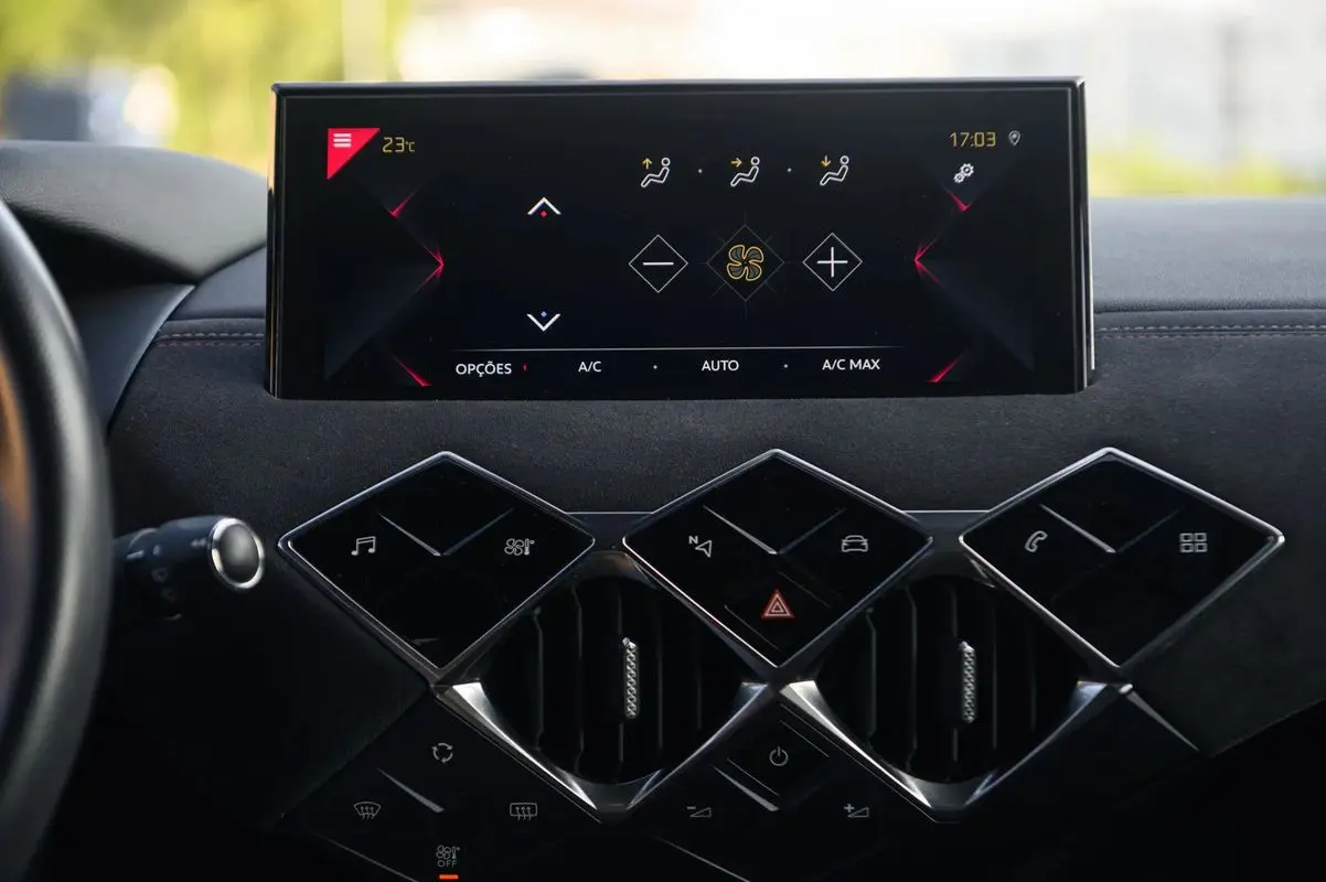 DS DS3 Crossback 1.2 PureTech Performance Line EAT8 39