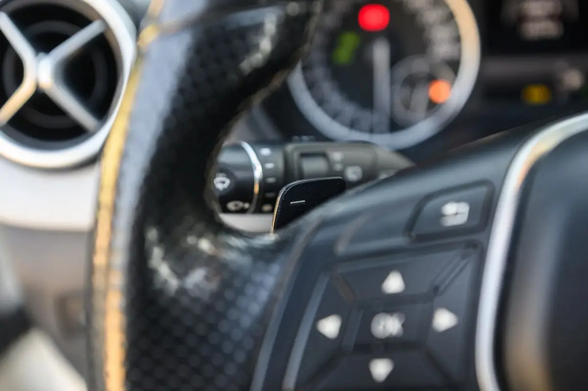 Mercedes-Benz B 180 (CDI) d 7G-DCT Urban 29