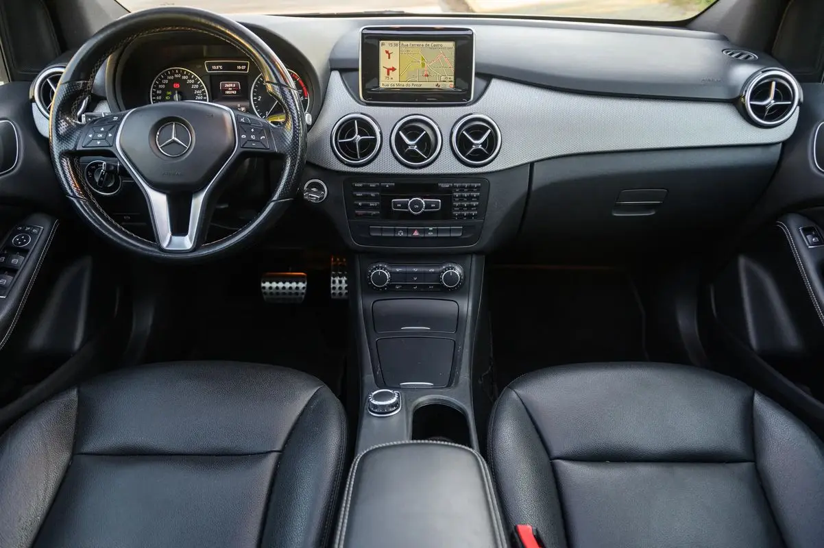 Mercedes-Benz B 180 (CDI) d 7G-DCT Urban 35