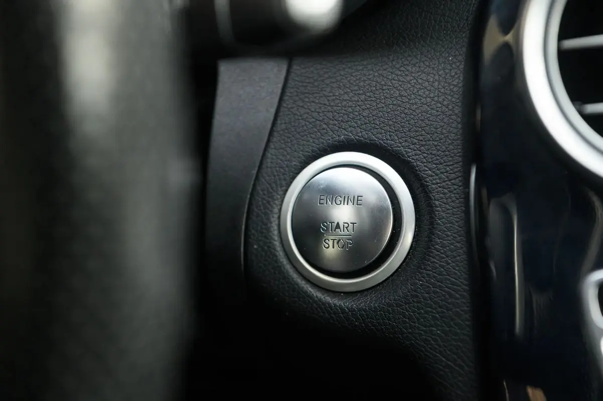 Mercedes-Benz C 220 d AMG Line Aut. 31