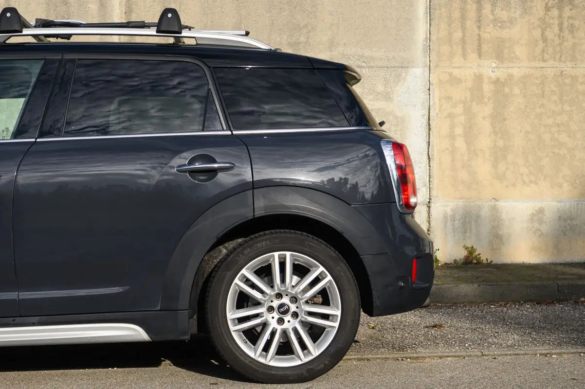 MINI Countryman Cooper SE ALL4 Auto 10