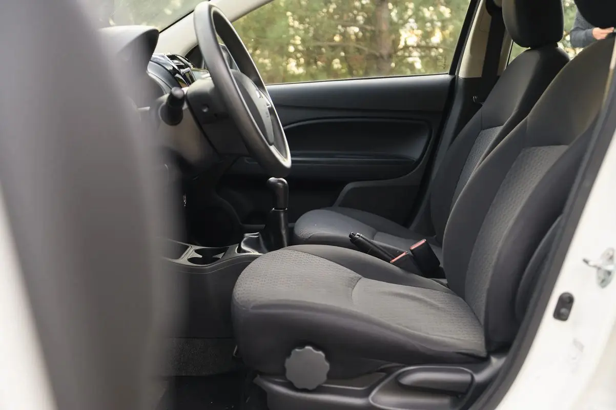 Mitsubishi Space Star 1.0 Edition 16