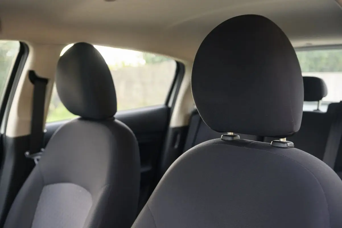 Mitsubishi Space Star 1.0 Edition 18