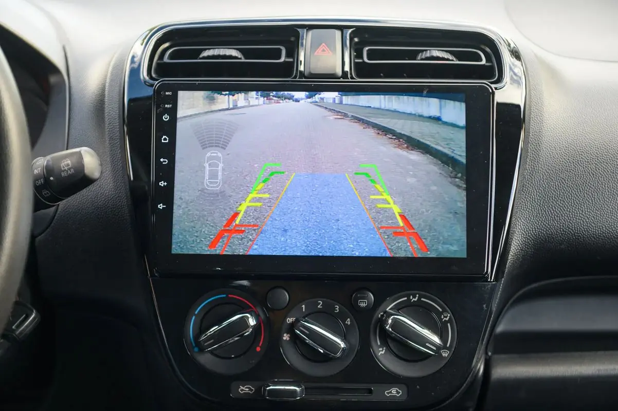 Mitsubishi Space Star 1.0 Edition 27