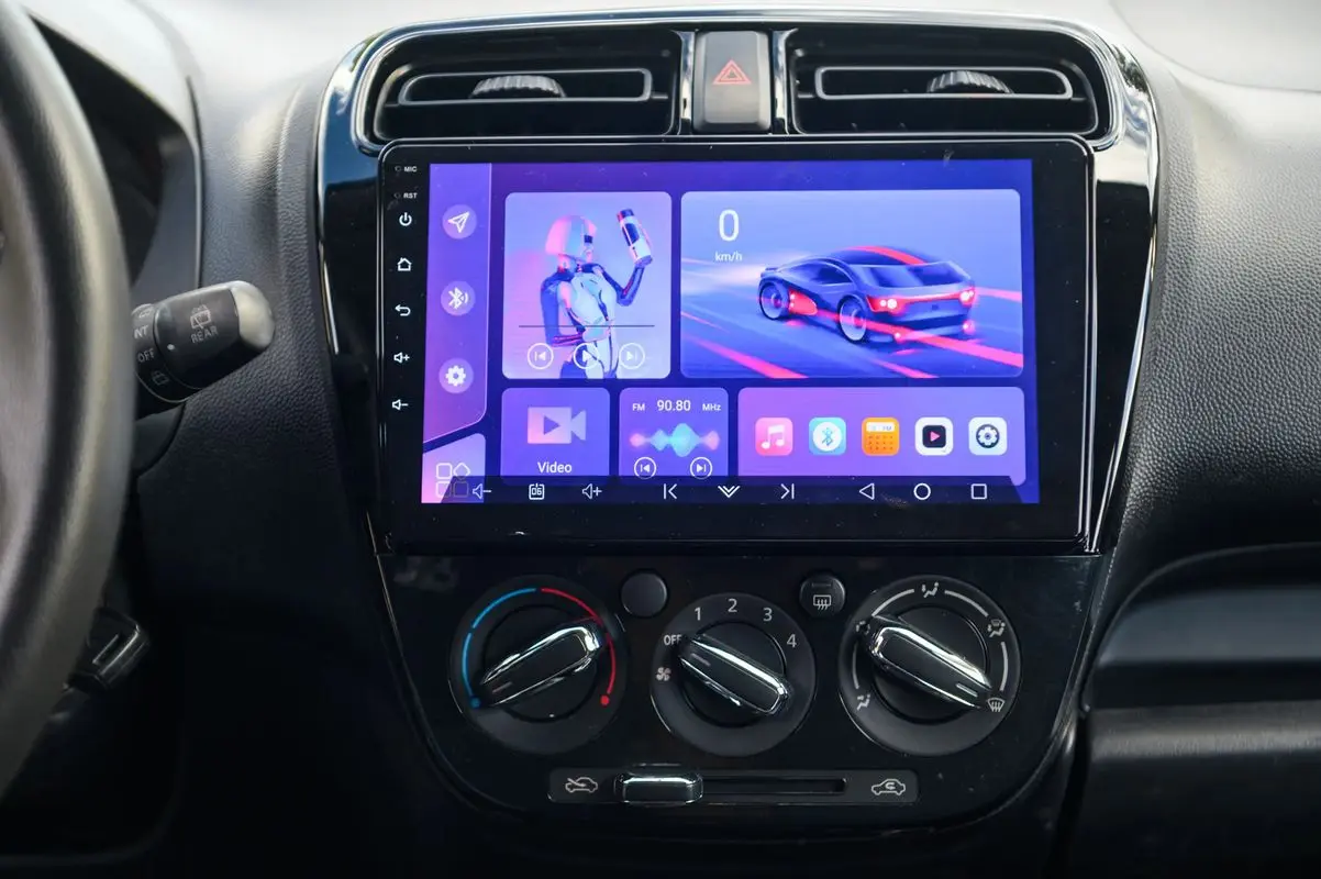 Mitsubishi Space Star 1.0 Edition 28