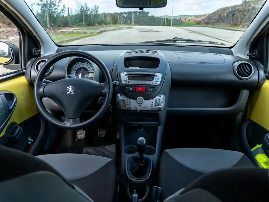 Peugeot 107 1.0 Access 6