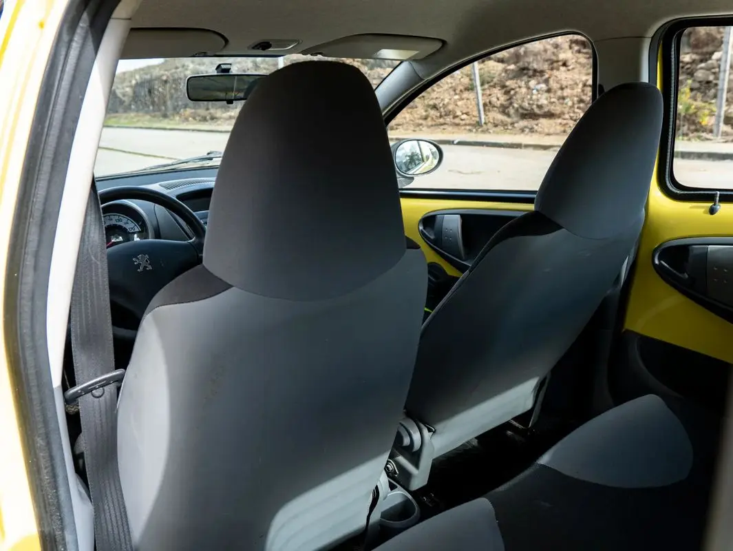 Peugeot 107 1.0 Access 16