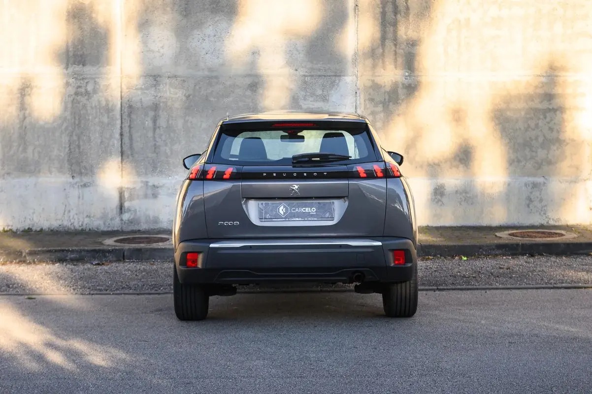 Peugeot 2008 1.2 PureTech Allure Pack 13