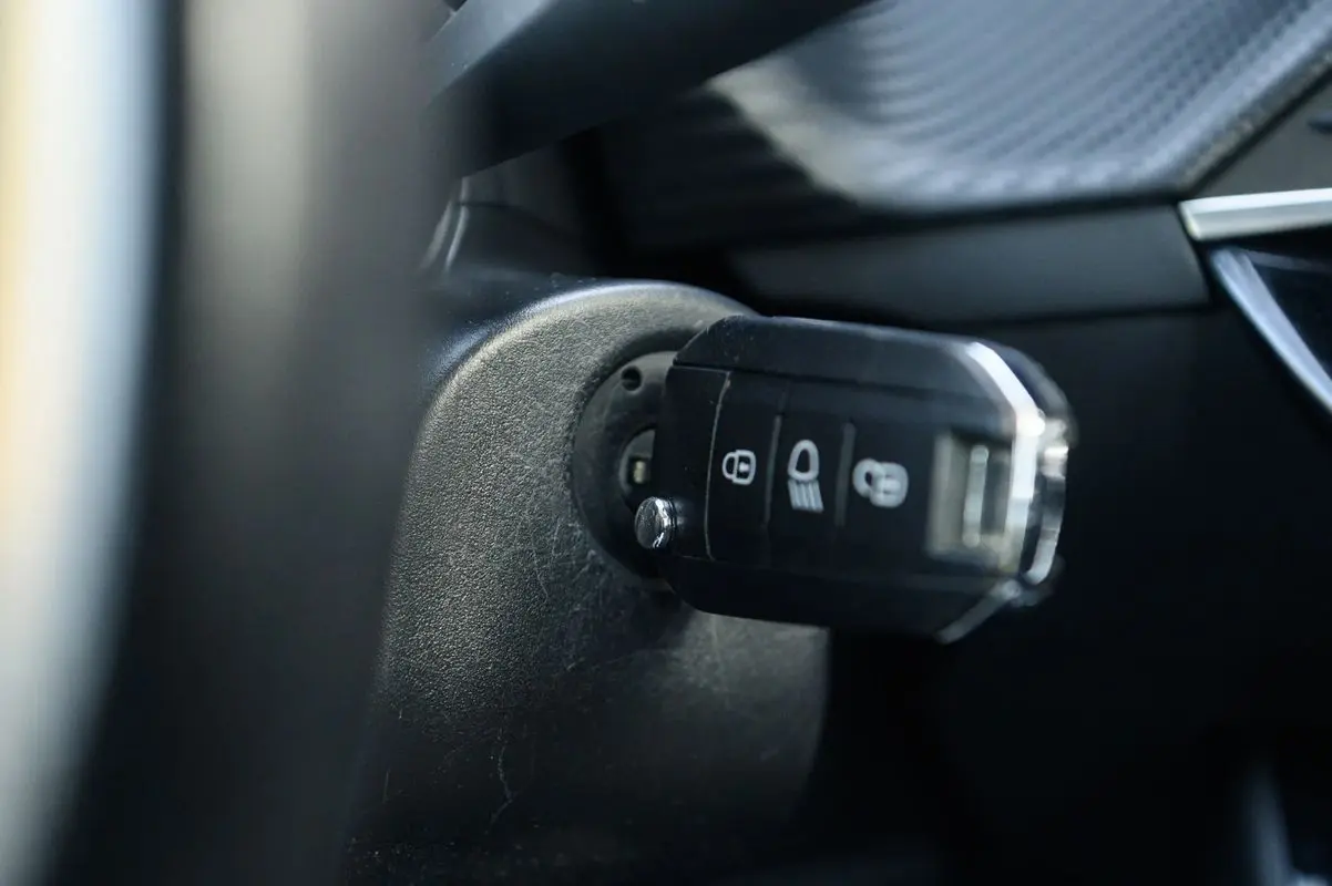 Peugeot 2008 1.2 PureTech Allure Pack 30