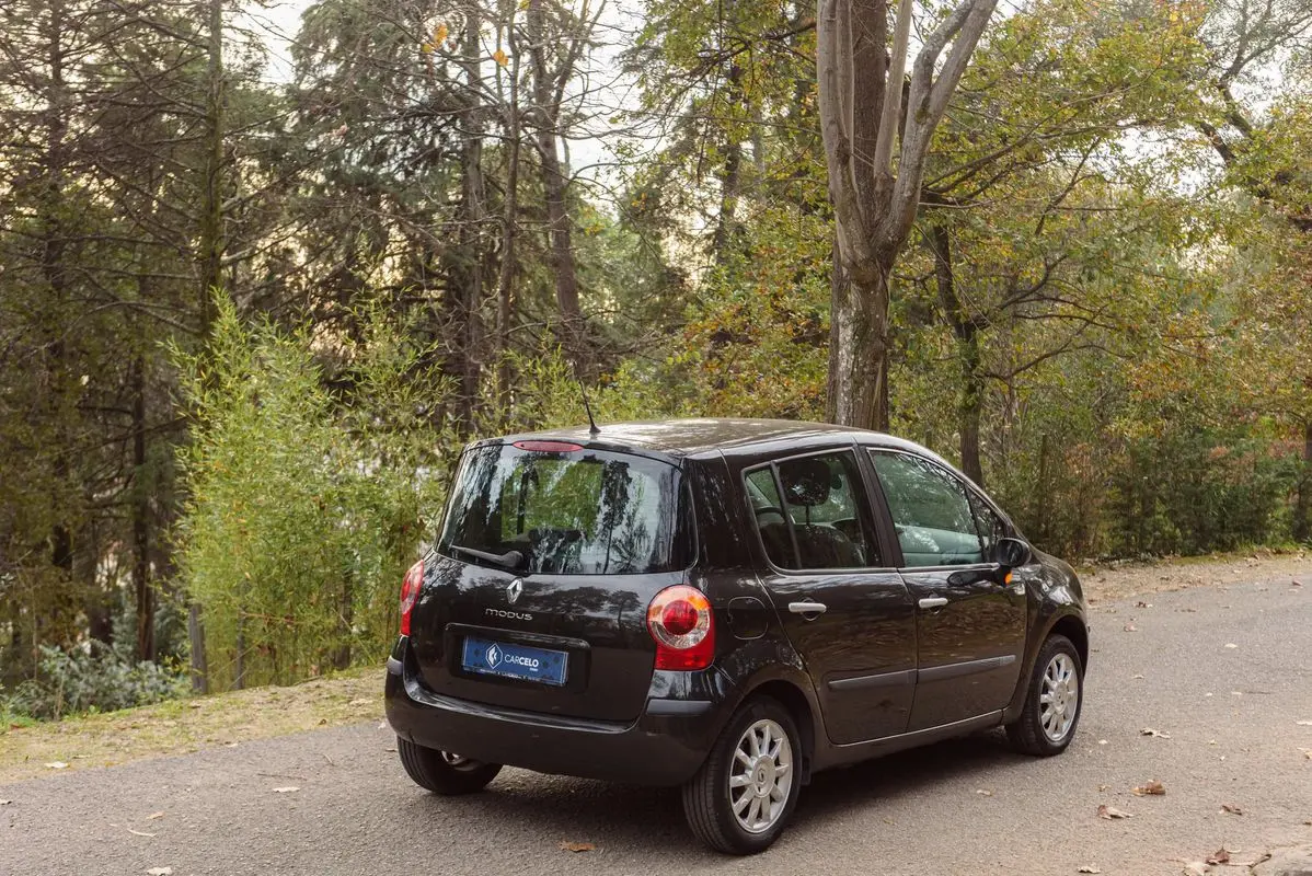 Renault Modus 1.2 Confort Dynamique 5