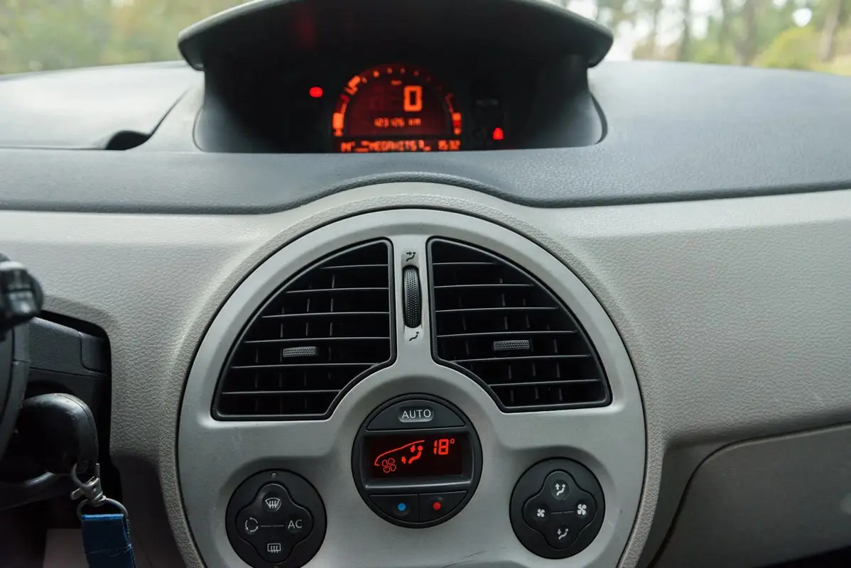 Renault Modus 1.2 Confort Dynamique 16