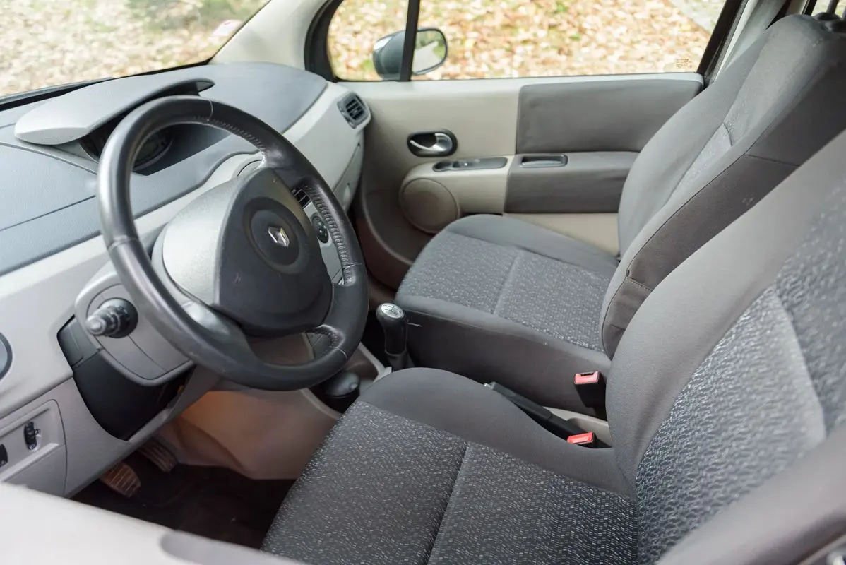 Renault Modus 1.2 Confort Dynamique 22