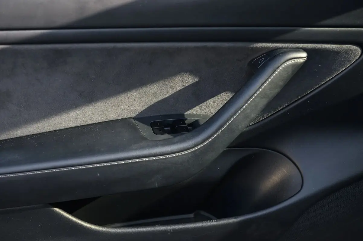 Tesla Model 3 Long Range Tração Integral 19