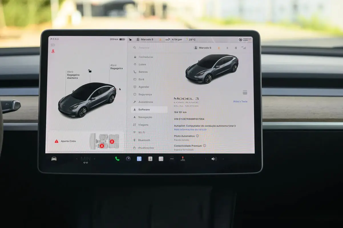 Tesla Model 3 Long Range Tração Integral 37