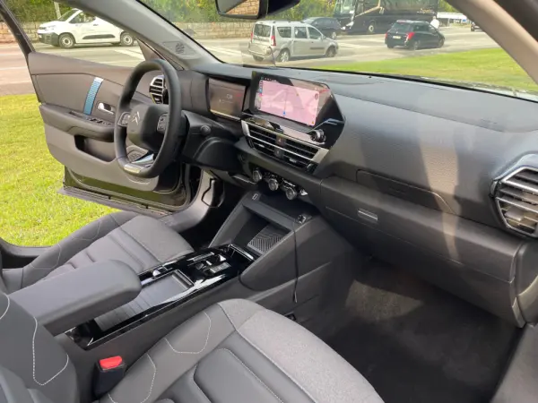 Citroen e-C4 X 50 kWh Shine Pack 12