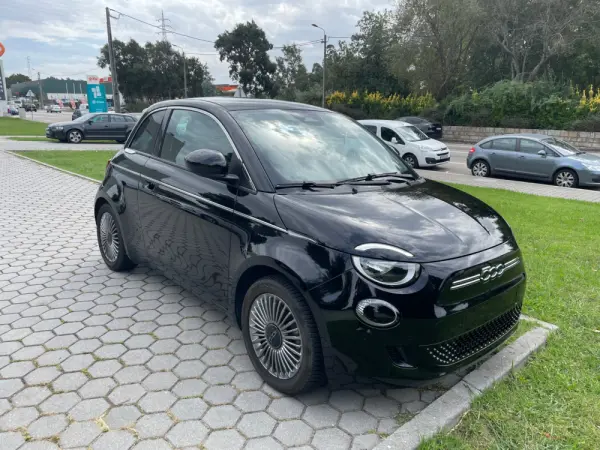 Fiat 500e Outro 3
