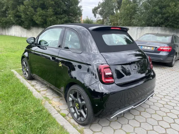 Abarth 500e C Turismo 8
