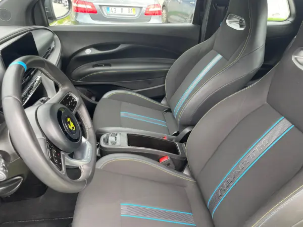 Abarth 500e C Turismo 13
