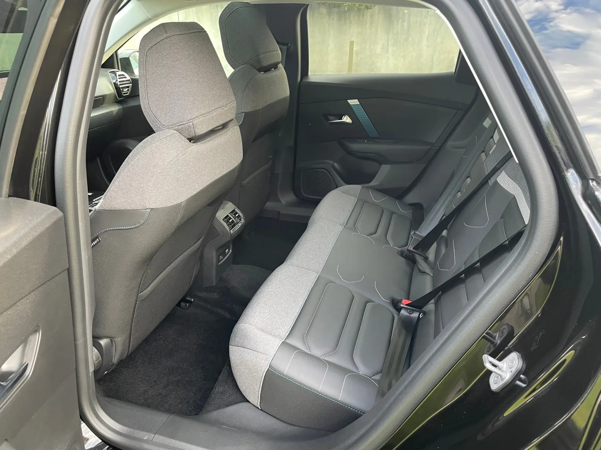 Citroen e-C4 X 50 kWh Shine Pack 11