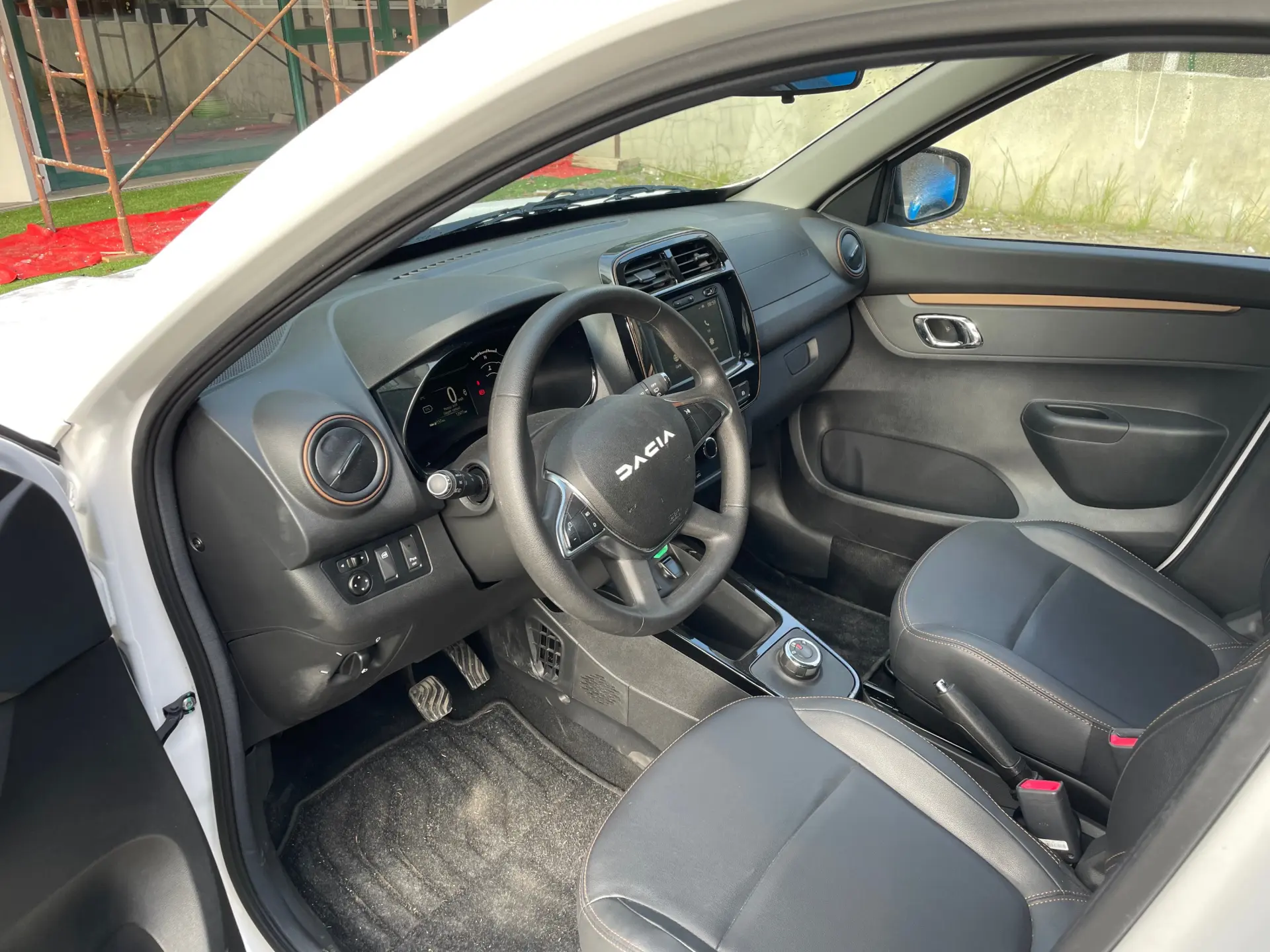 Dacia Spring EXTREME 10