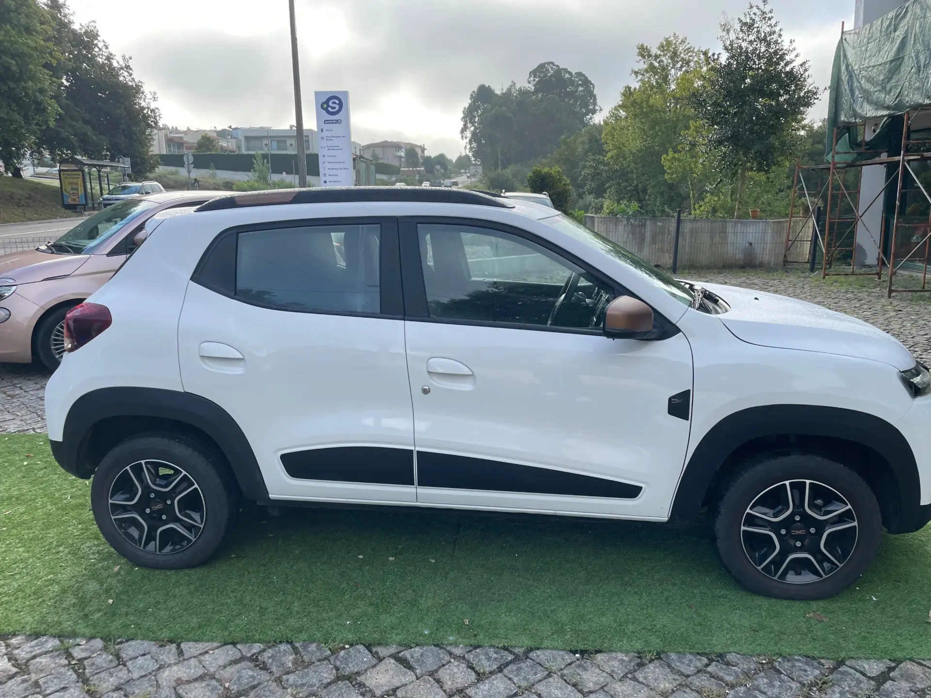Dacia Spring EXTREME 5