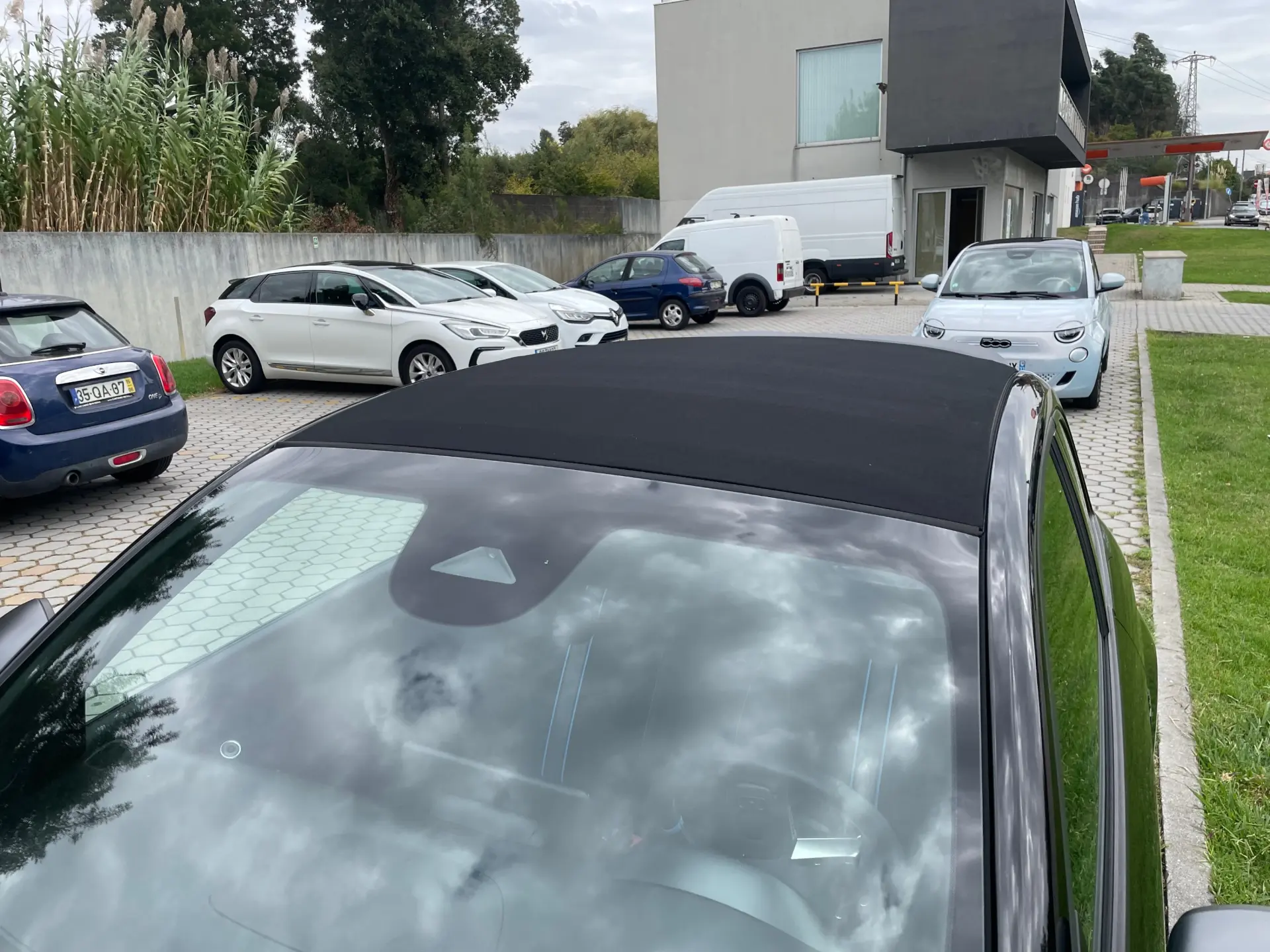 Abarth 500e C Turismo 18