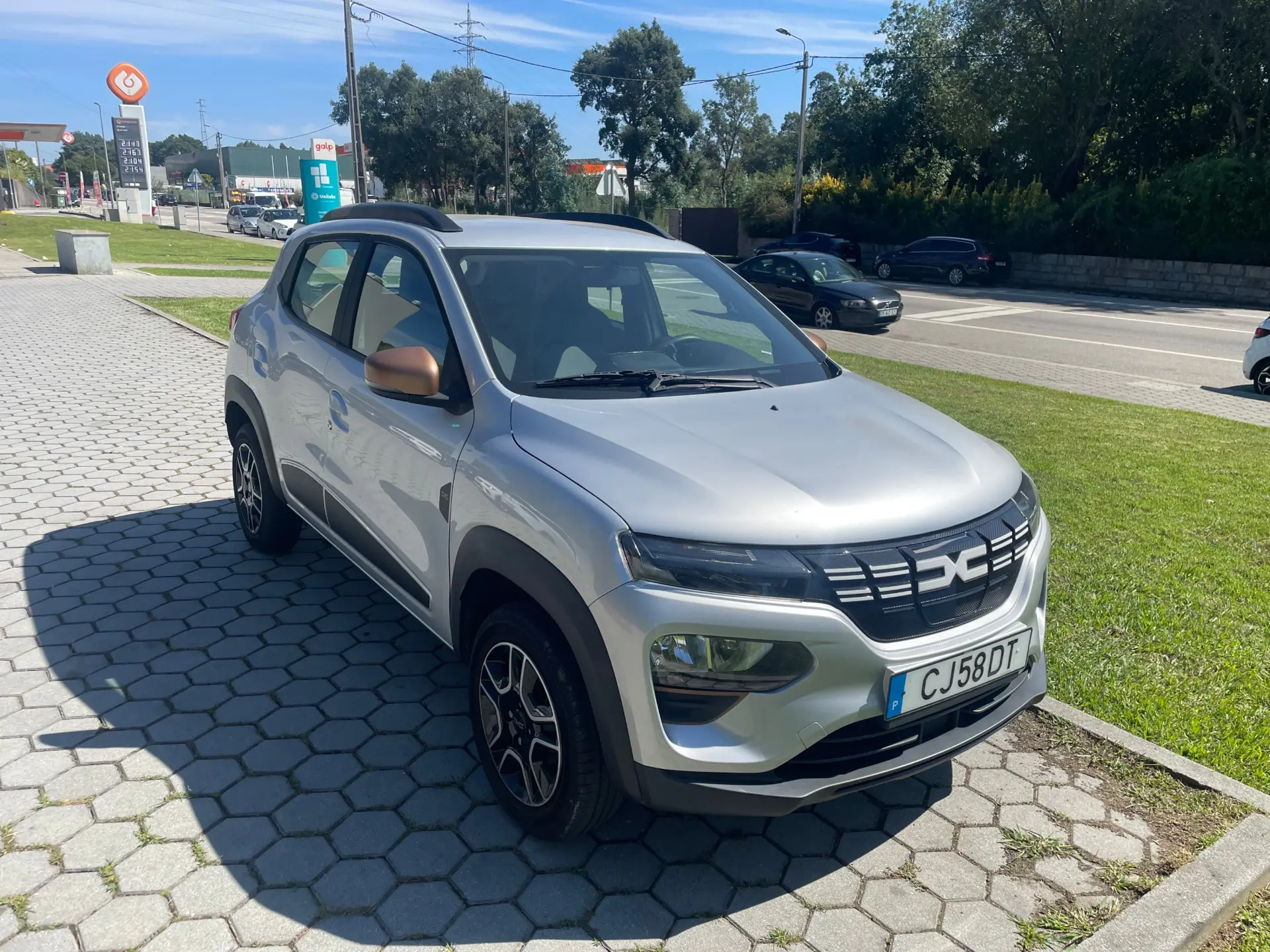 Dacia Spring EXTREME 3