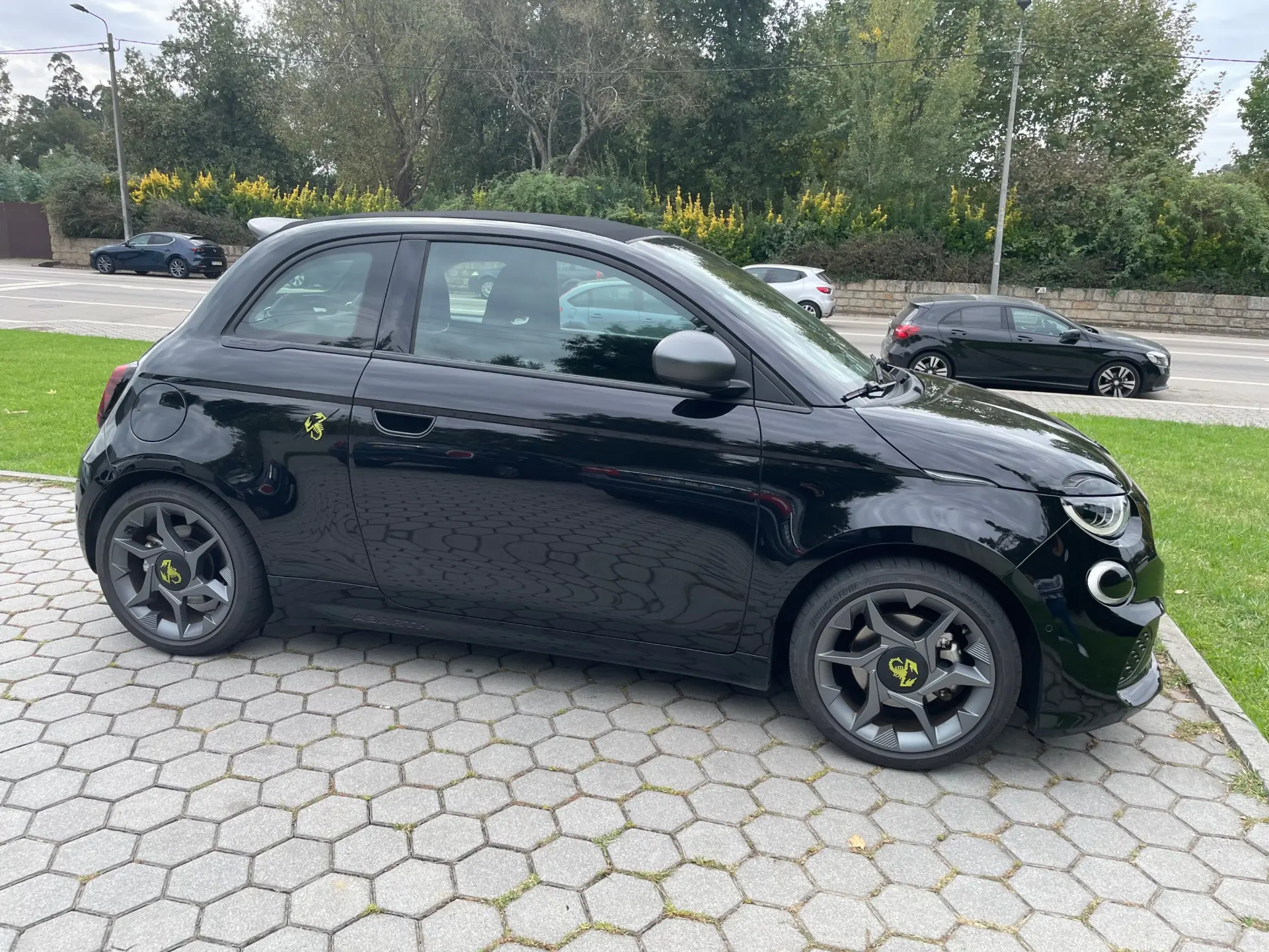 Abarth 500e C Turismo 5