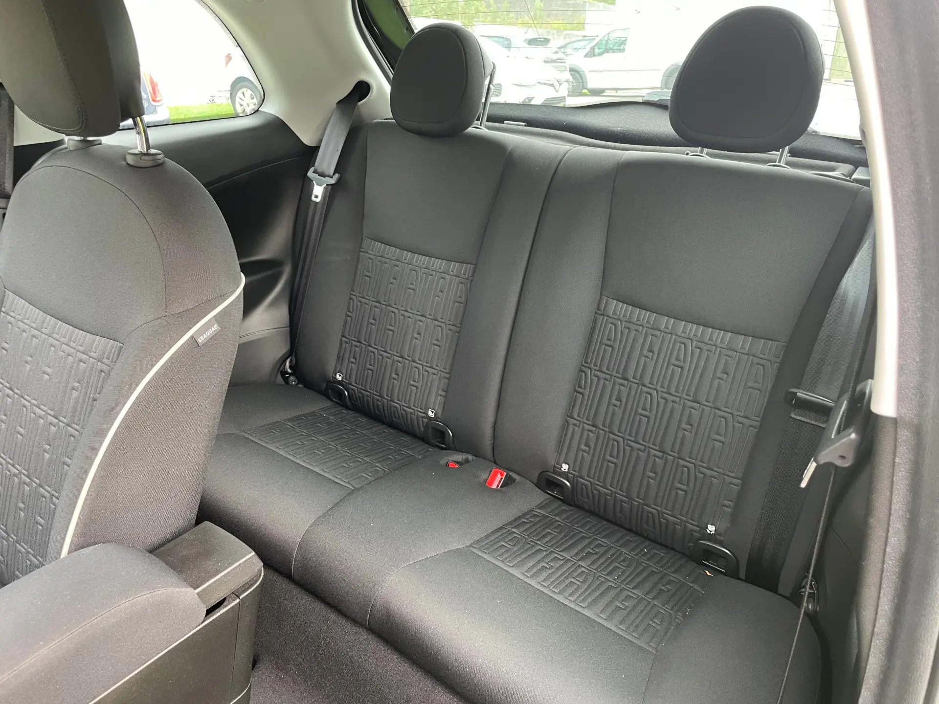 Fiat 500e Outro 12