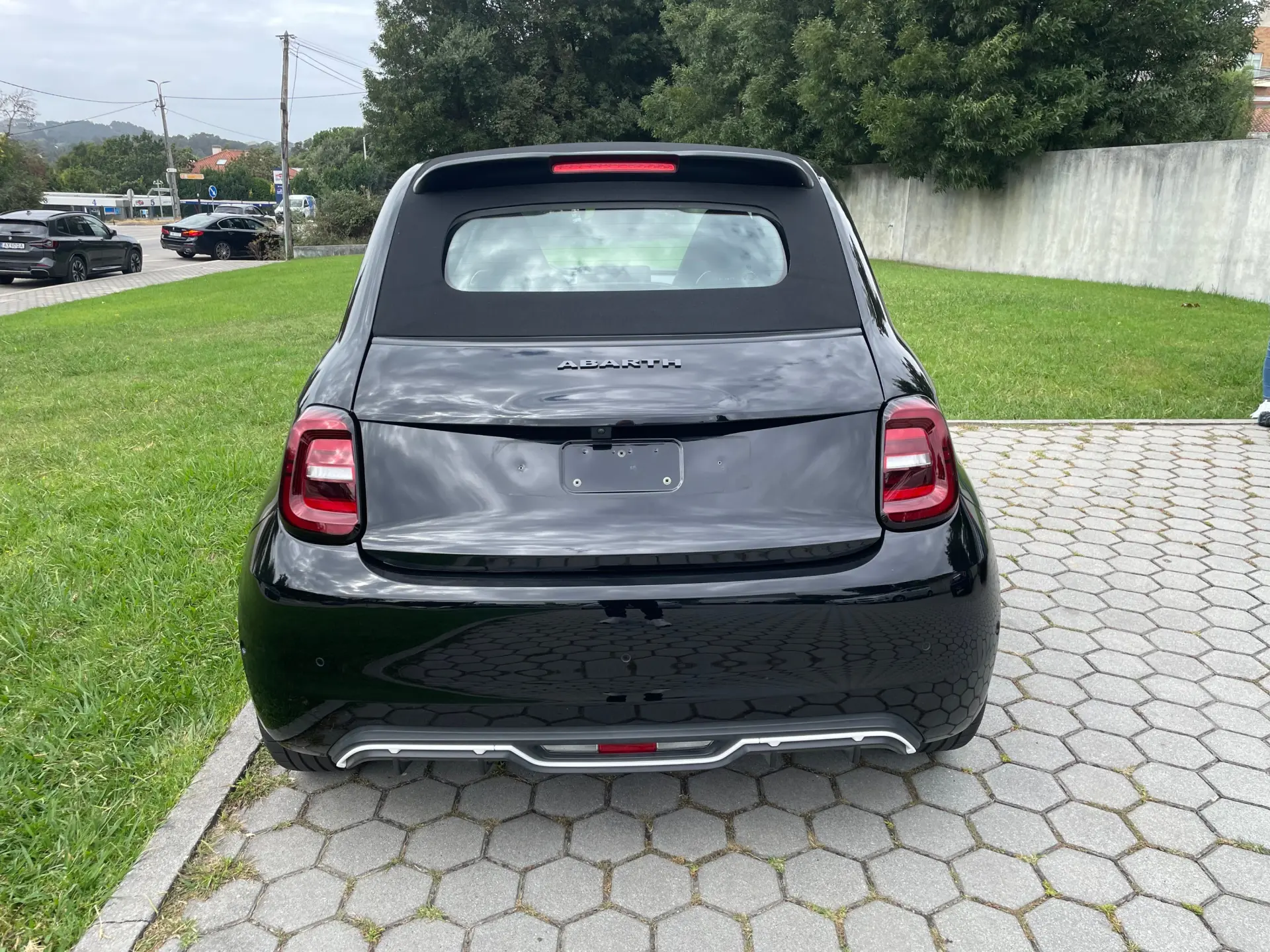 Abarth 500e C Turismo 7