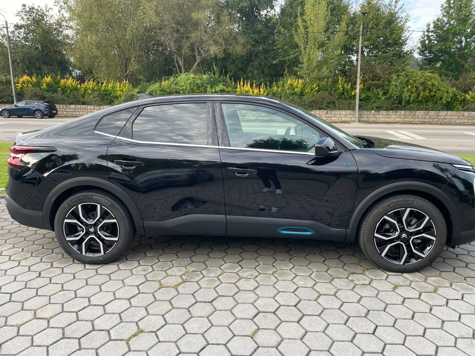 Citroen e-C4 X 50 kWh Shine Pack 4