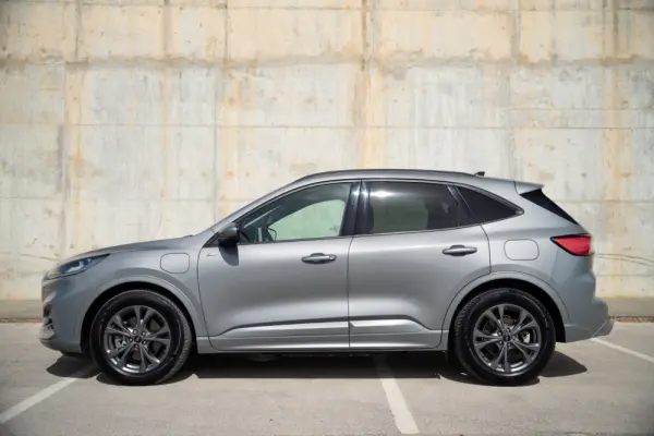 Ford Kuga 2.5 PHEV ST-Line X Graphite Tech 5