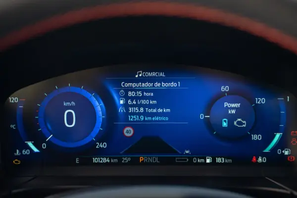 Ford Kuga 2.5 PHEV ST-Line X Graphite Tech 13