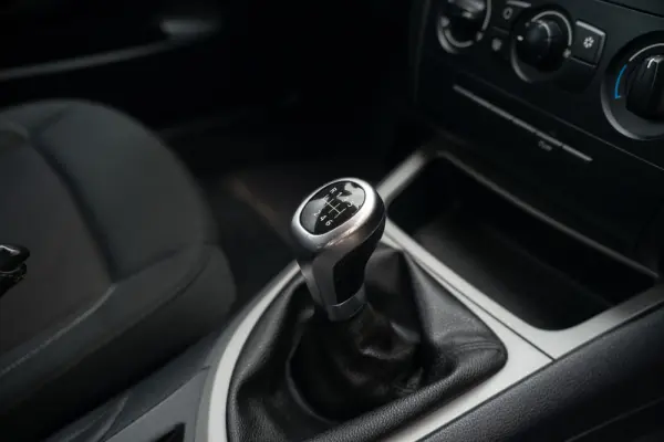 BMW 118 Outro 13