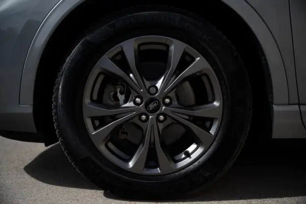 Ford Kuga 2.5 PHEV ST-Line X Graphite Tech 30