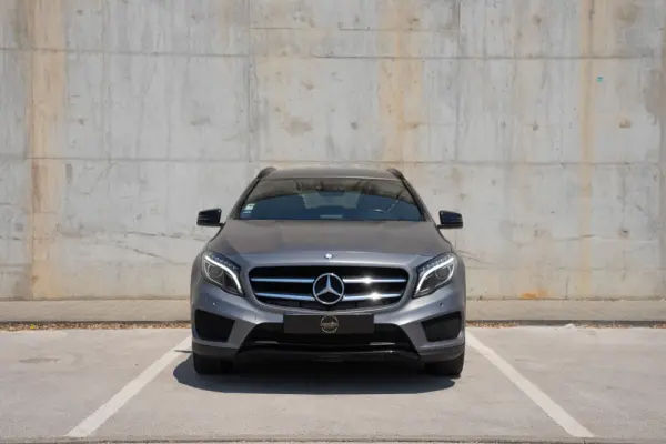 Mercedes-Benz GLA 220 CDI AMG Line 4-Matic 3