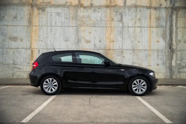 BMW 118 Outro 5