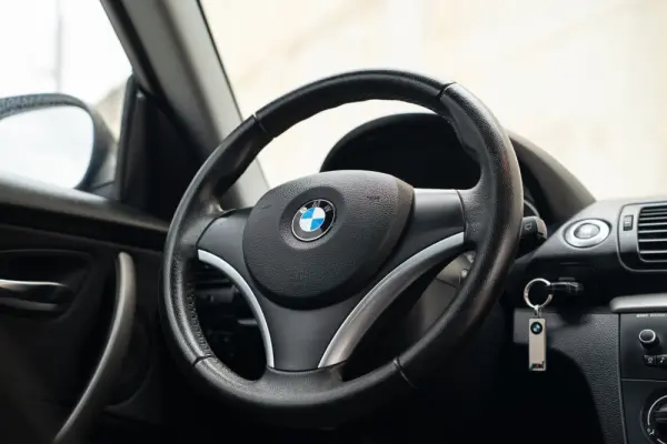 BMW 118 Outro 16