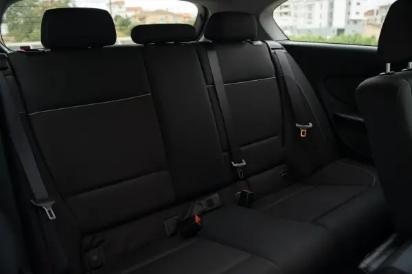 BMW 118 Outro 14