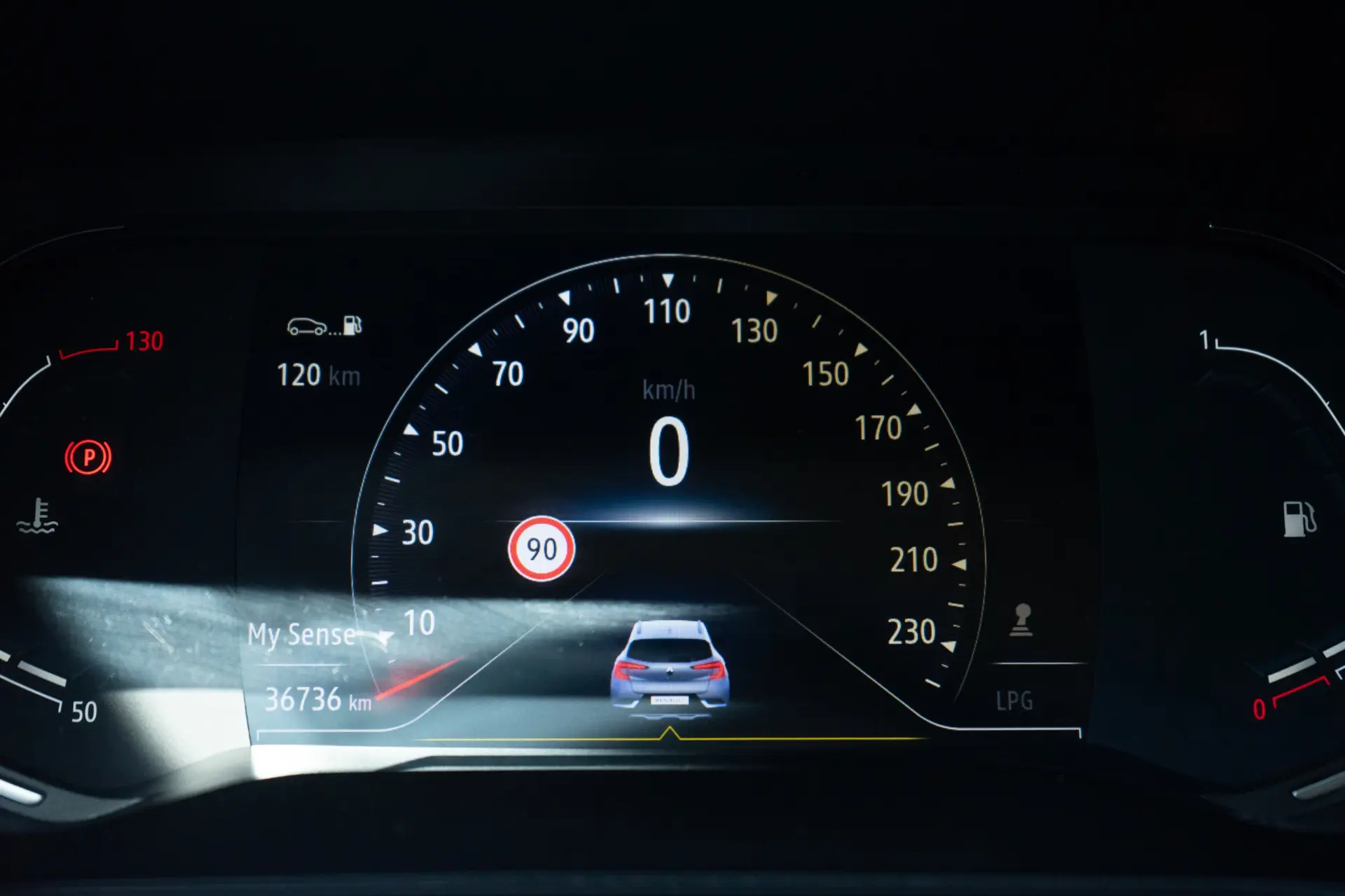Renault Captur 1.0 TCe Techno Bi-Fuel 9