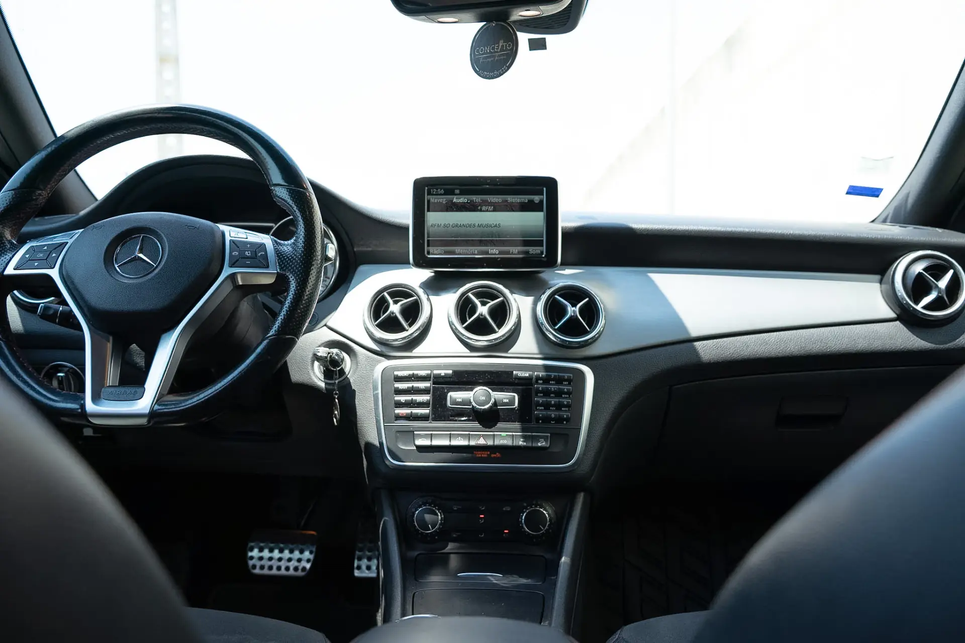 Mercedes-Benz GLA 220 CDI AMG Line 4-Matic 14