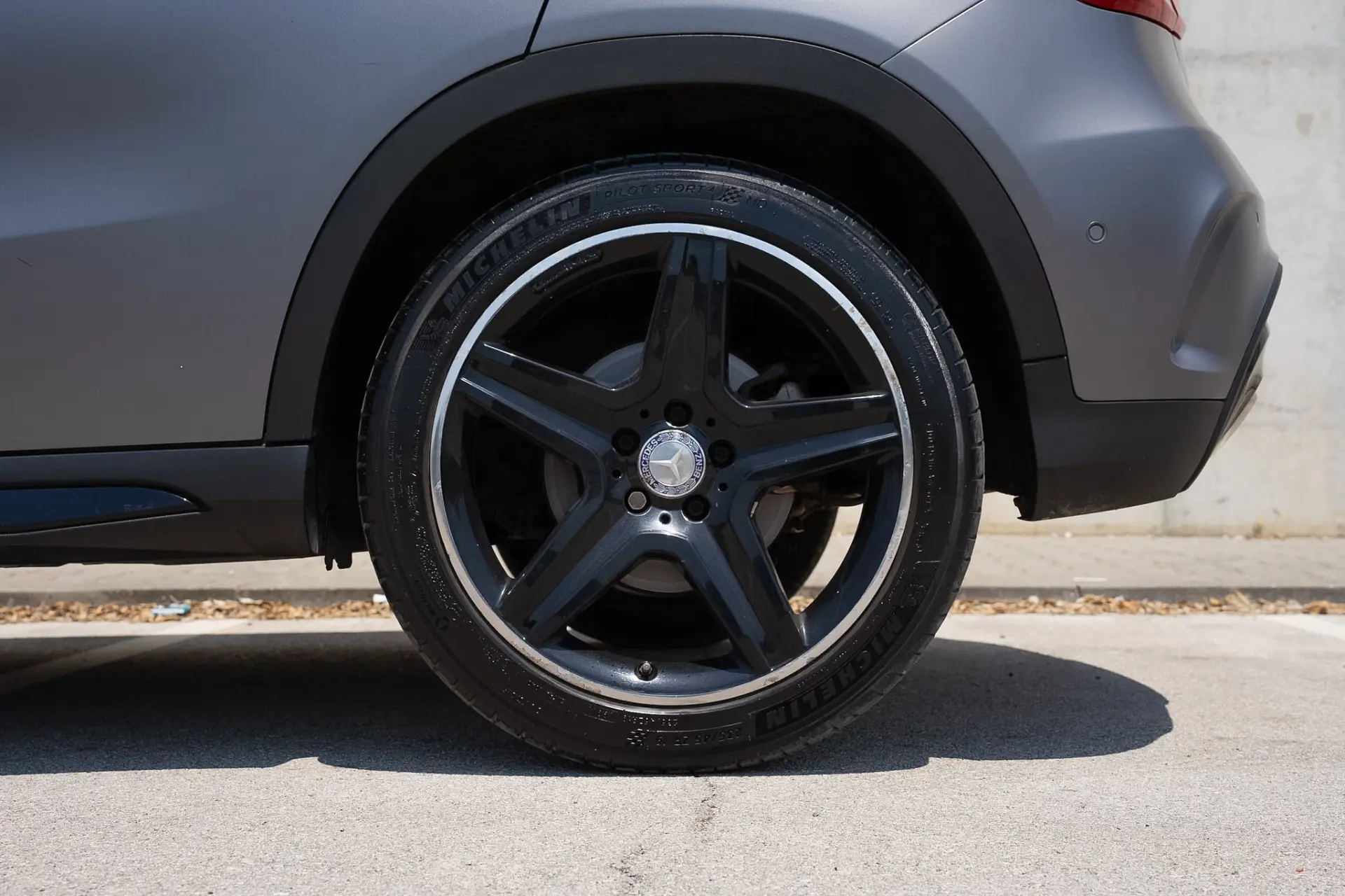 Mercedes-Benz GLA 220 CDI AMG Line 4-Matic 8