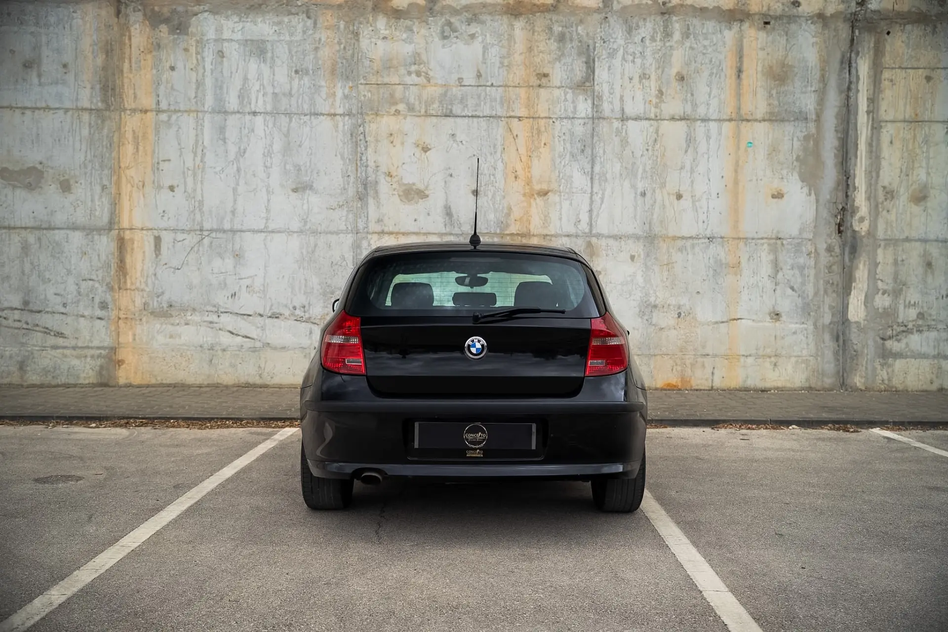 BMW 118 Outro 4